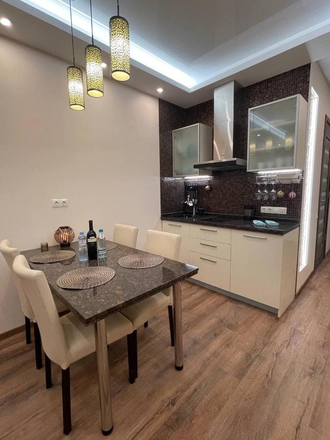 Amber Delux Atrium-Neo, New Gudauri Apartment Bagian luar foto